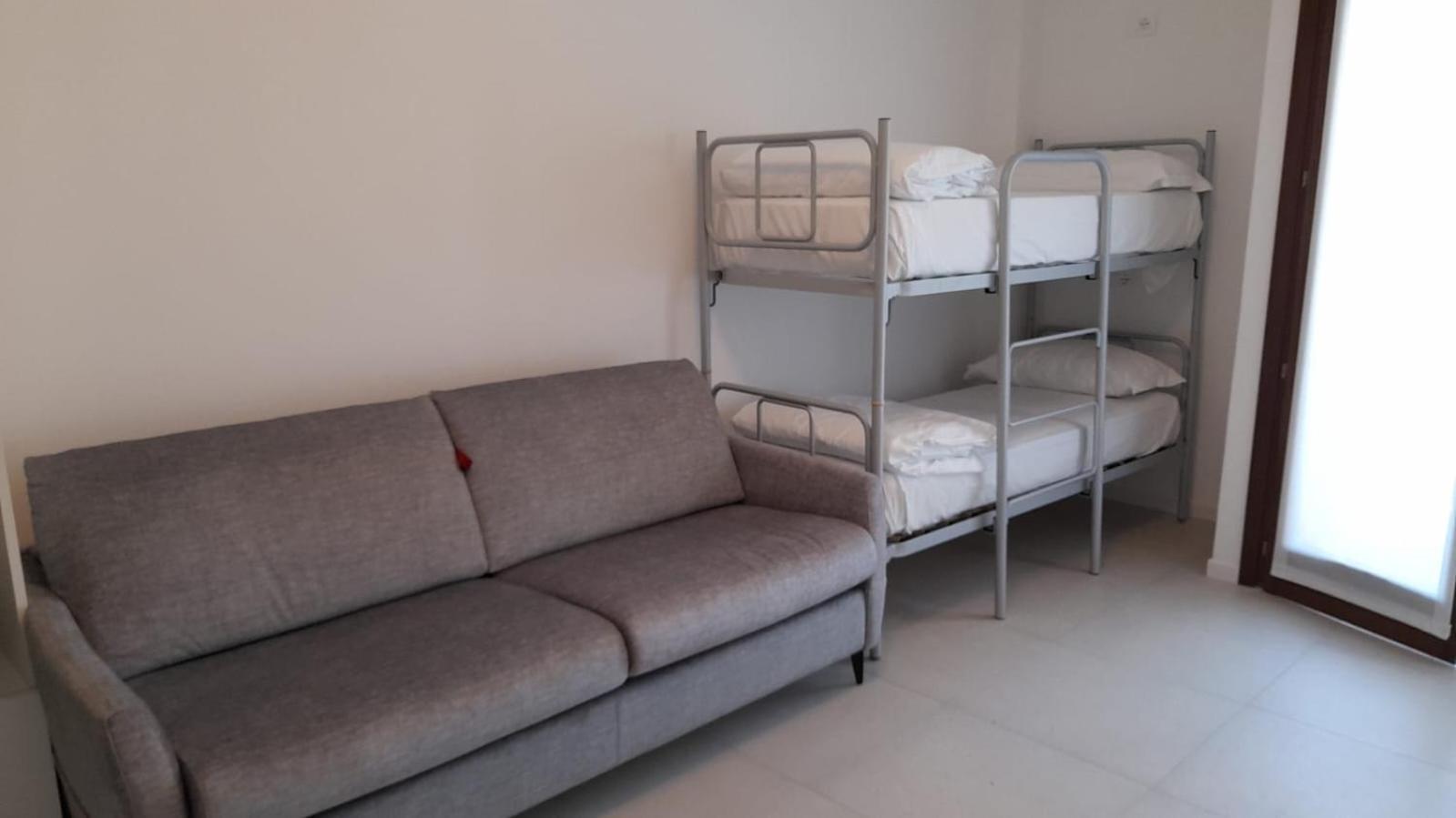 Residence Bristol Бибионе Экстерьер фото