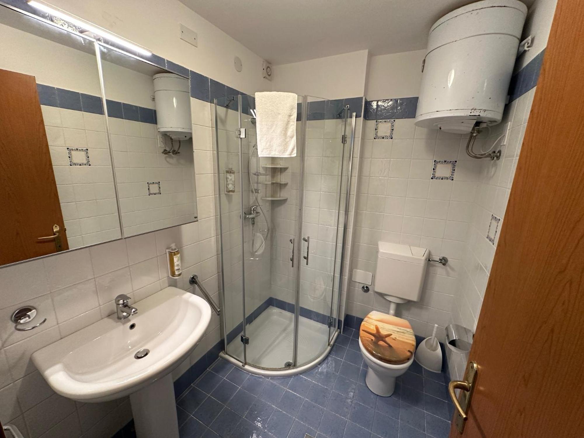 Residence Bristol Бибионе Экстерьер фото