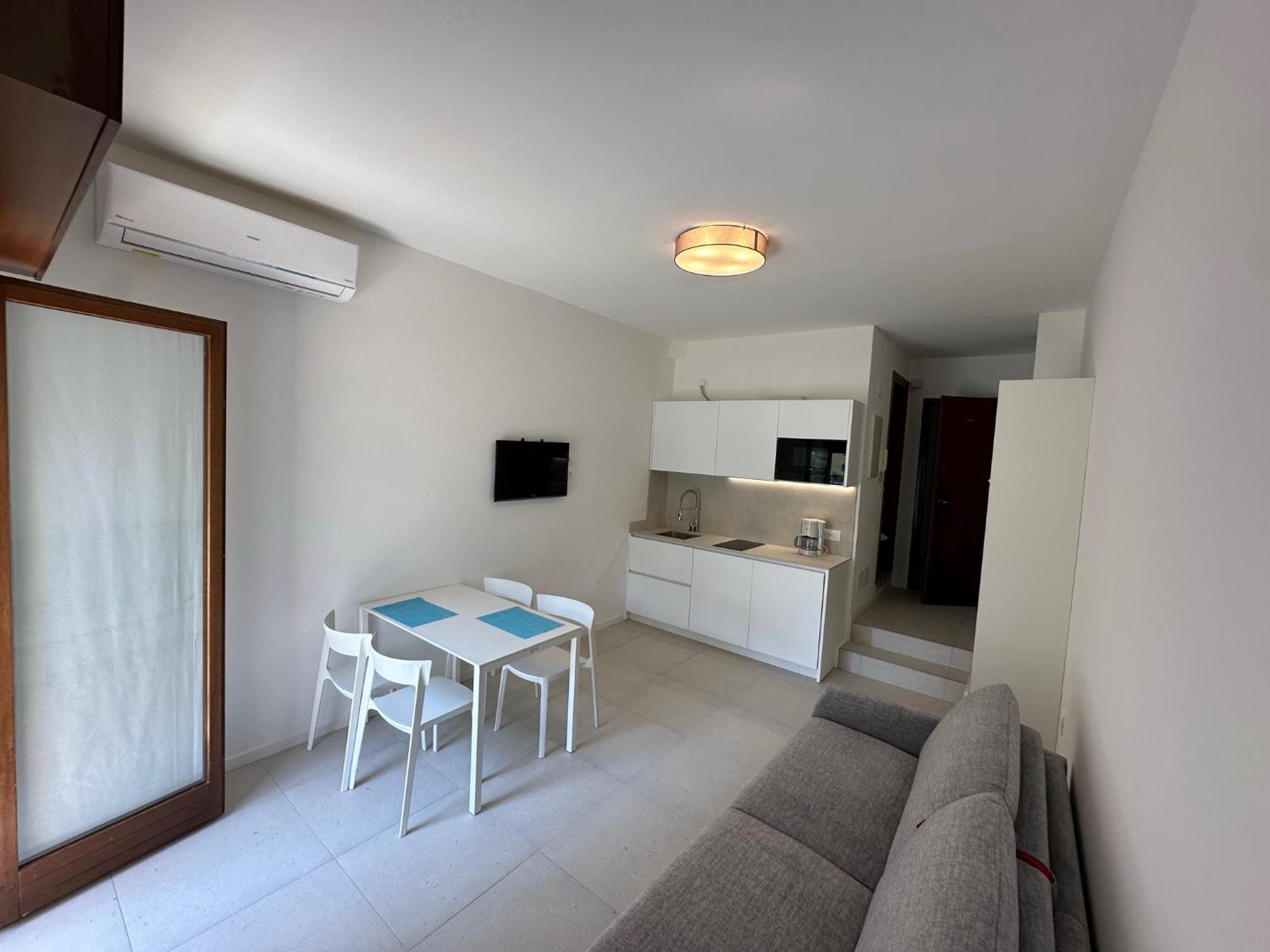Residence Bristol Бибионе Экстерьер фото